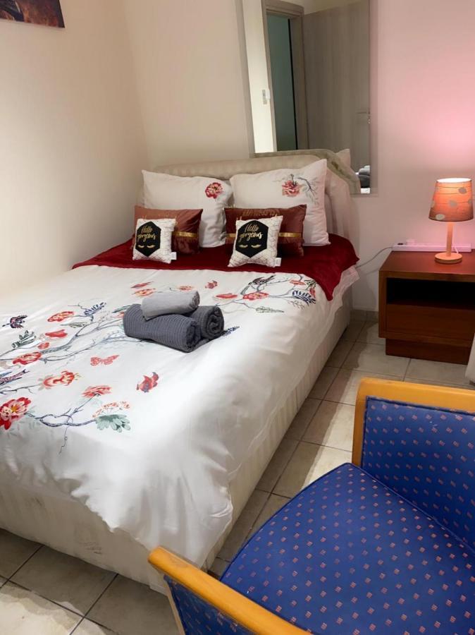 Larnaca Beach Apartment Eksteriør bilde